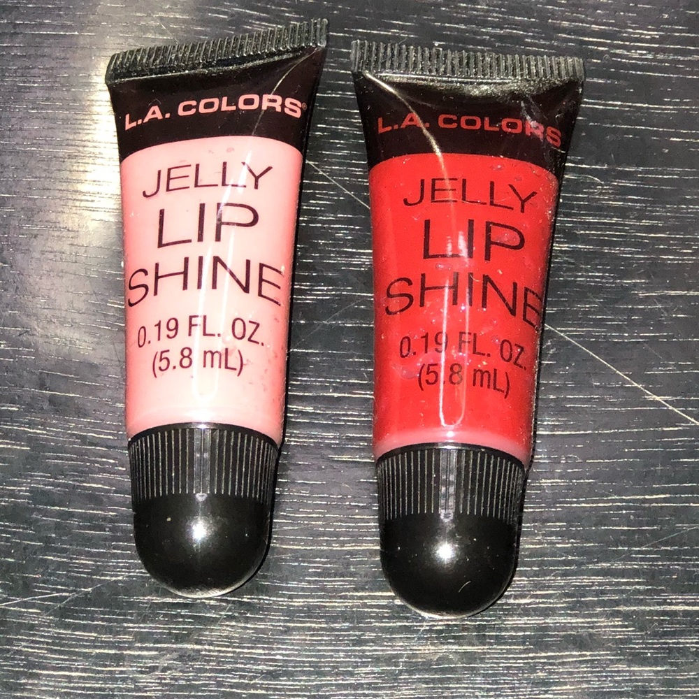 Lip gloss and highlighter